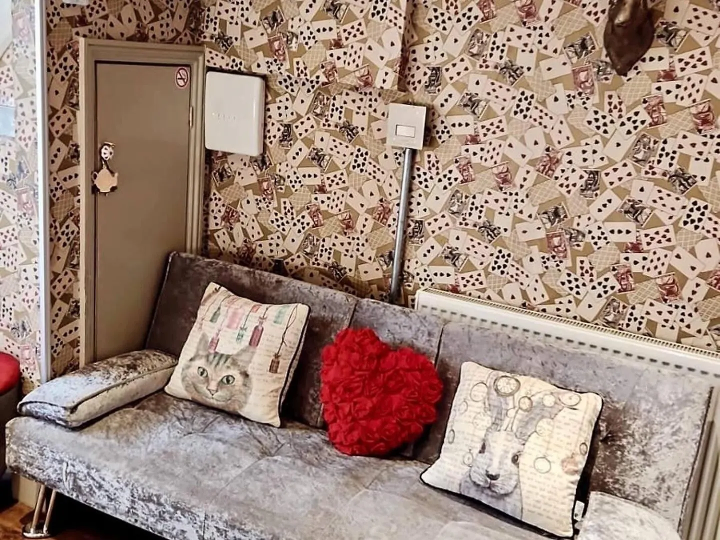 Looking Glass Cottage 브라이턴 0*,  영국